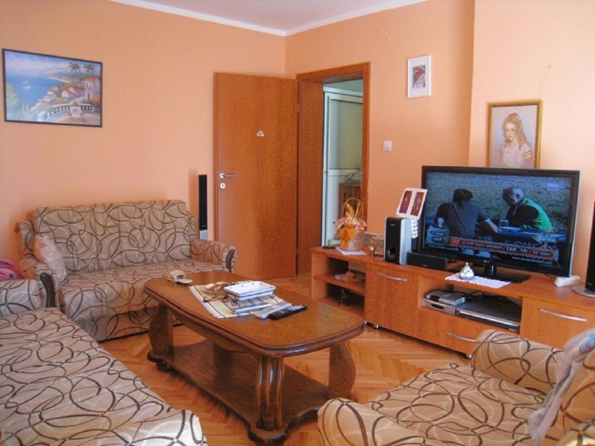 Apartment Stana Petrovac Exteriér fotografie